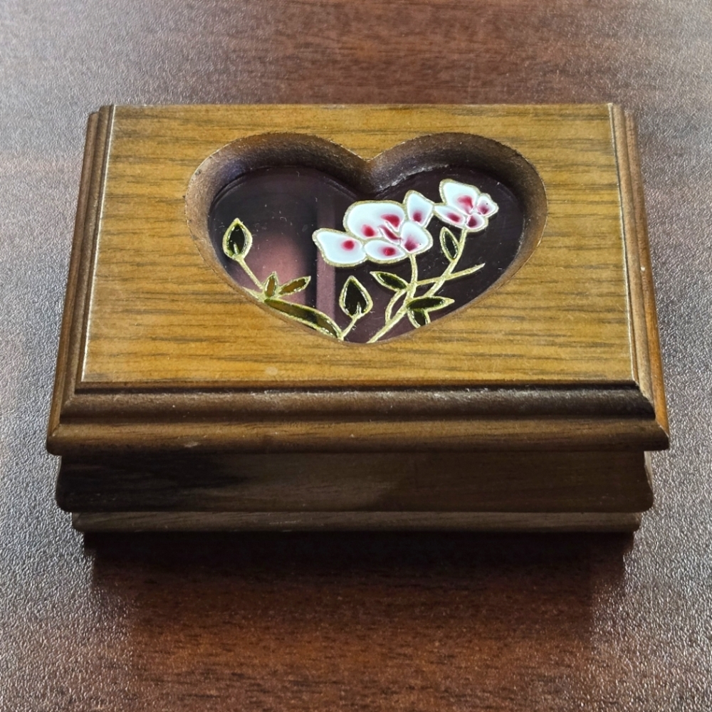 Vintage Wooden Jewelry Box